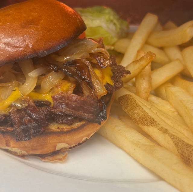 10 Oz. Burger.
